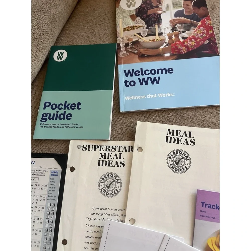 Weight Watchers Pocket Guide 2018 Welcome Book Trackers Meal Ideas Momentum Lot
